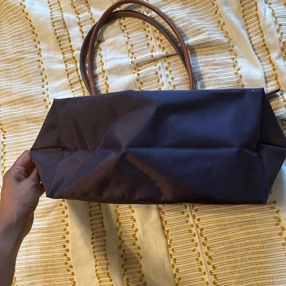 BILBERRY Longchamp le pliage tote - Picture 3 of 3